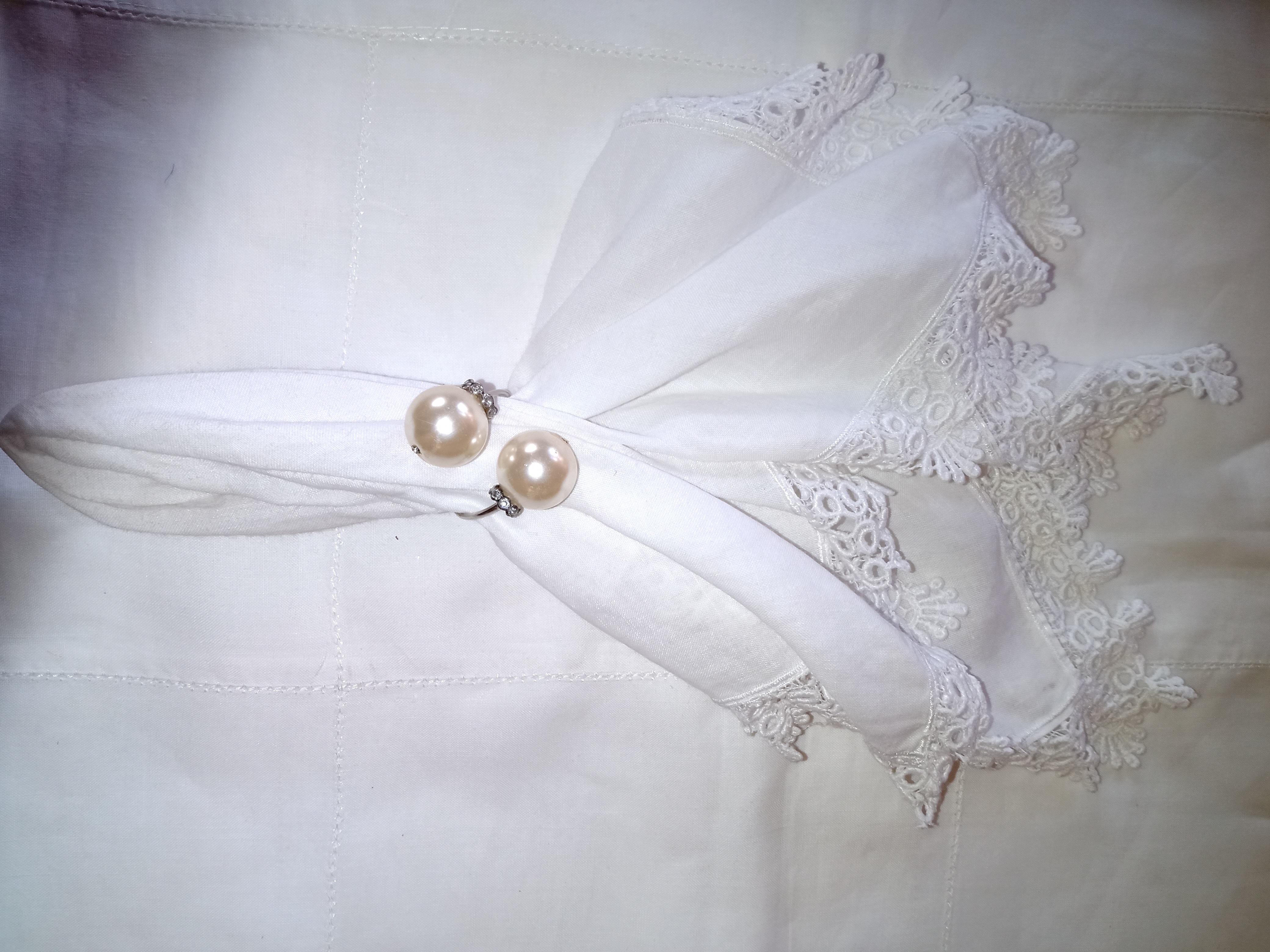 PORTA GUARDANAPO PEROLA E STRAS